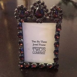 “Two by three “miniature jewel frame by Two’s company.